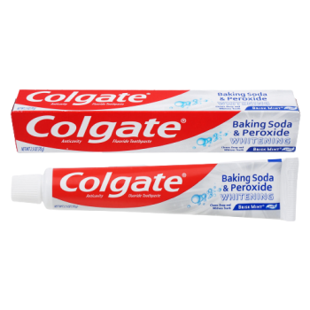 Colgate Toothpaste with Baking Soda - 2.5oz (70g)